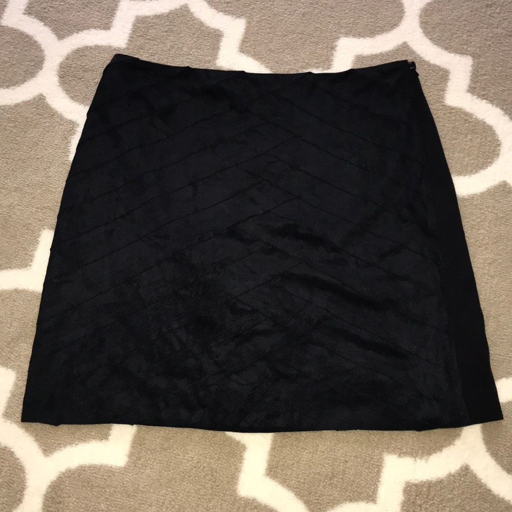 Black skirt